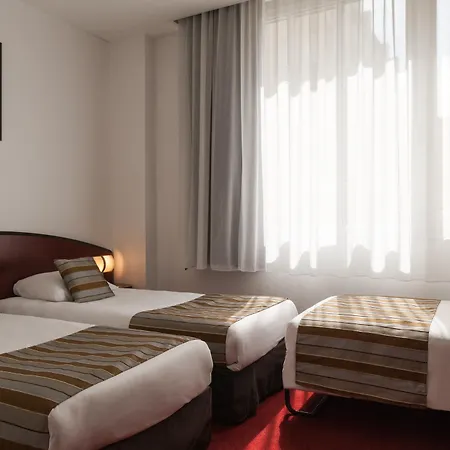 Campanile Prime - Centre Gare 3* Caen