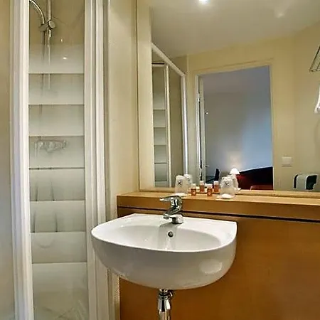 فندق Campanile Prime - Centre Gare كان
