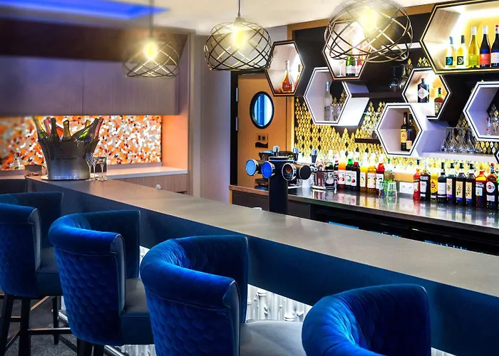 Campanile Prime - Caen Centre Gare 3* Кан