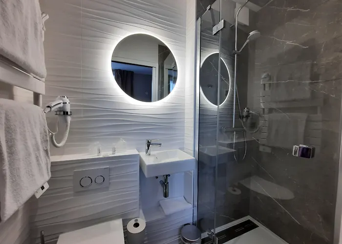 酒店 卡昂中心车站康铂酒店