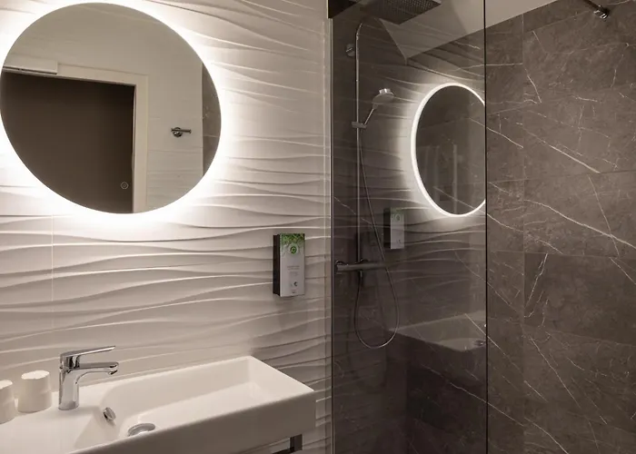 Hotel Campanile Centre Gare Caen