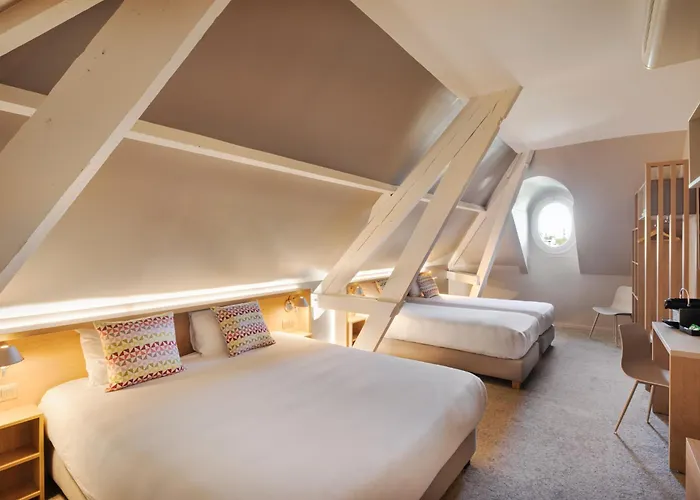 Campanile Prime - Caen Centre Gare 3* Кан