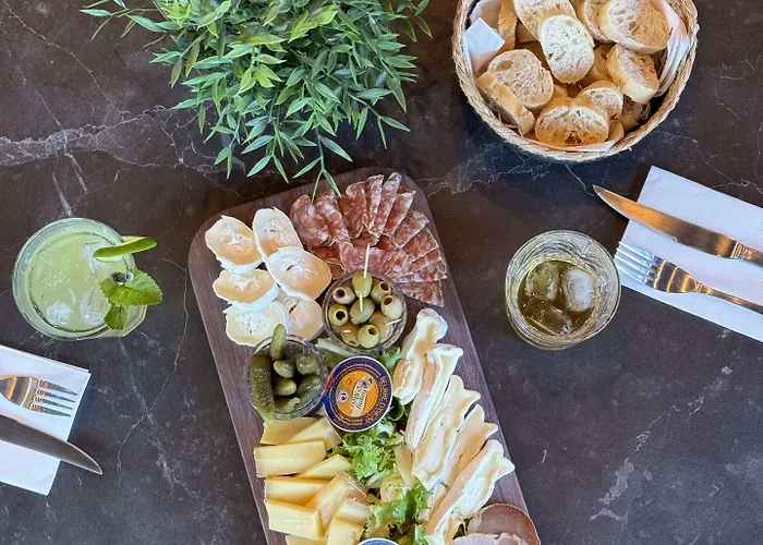 Campanile Centre Gare 3* Caen