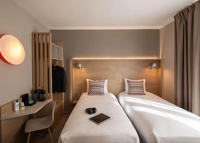 卡昂中心车站康铂酒店